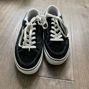 Black vans